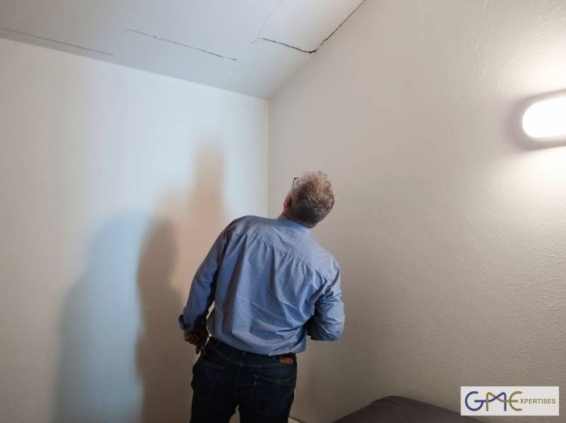 Contatation par l'expert d'assuré des lézardes