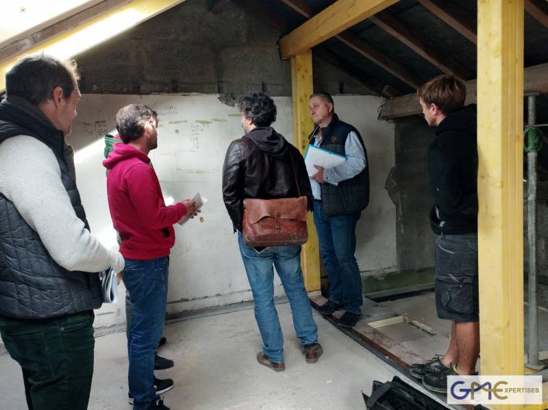 Arbitrage entre professionnels dans le cadre d’une rénovation d’immeuble à Bordeaux.